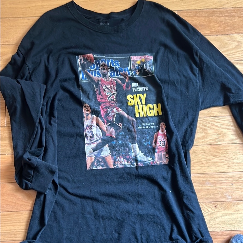 Black Graphic Long Sleeve Top